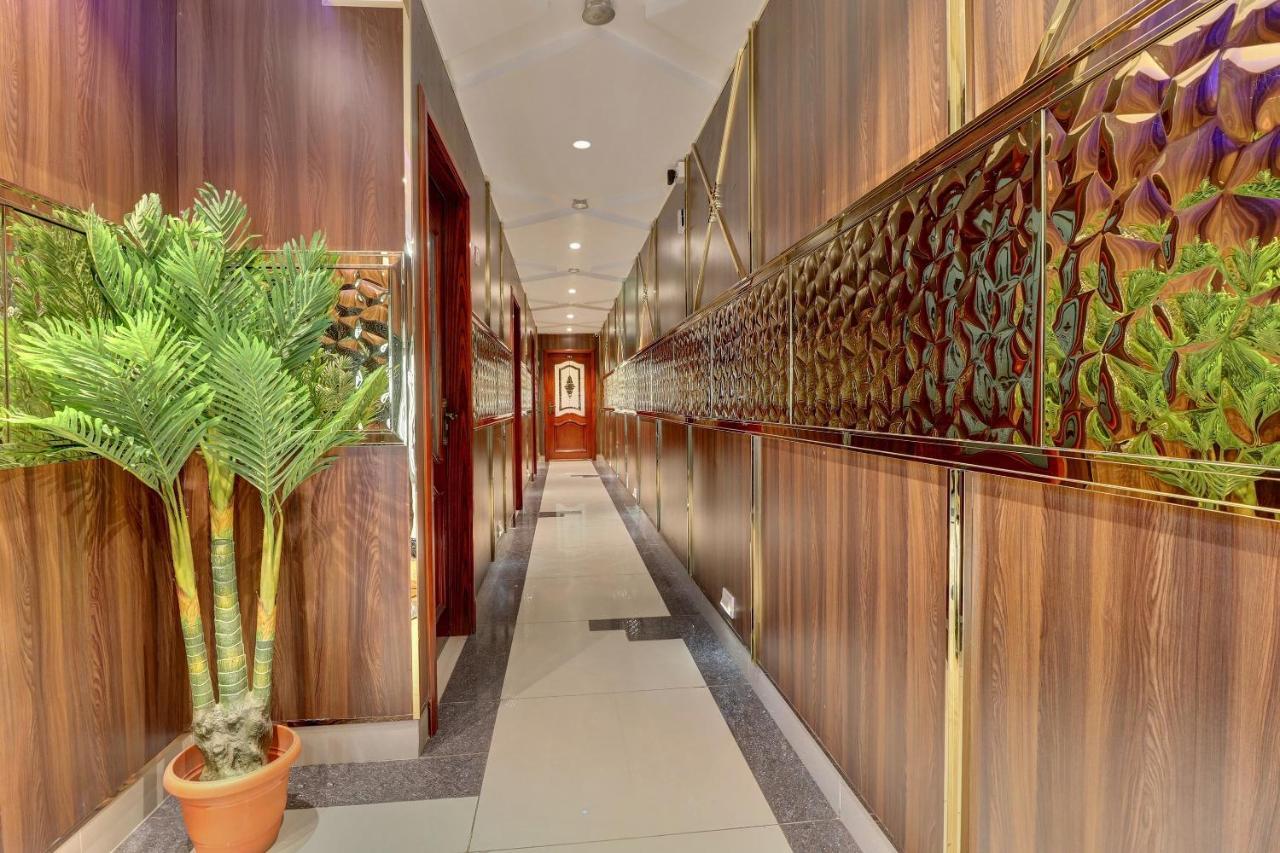 Oyo 24245 Dv Residency Hotel Bhadravati Exterior foto